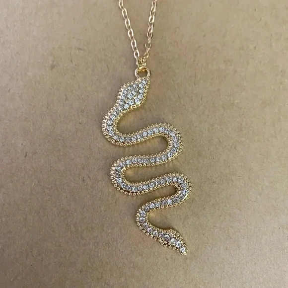 🆕Necklace & Earrings Fashion Set Righstones Snake Pendant🆕 - Picture 6 of 10